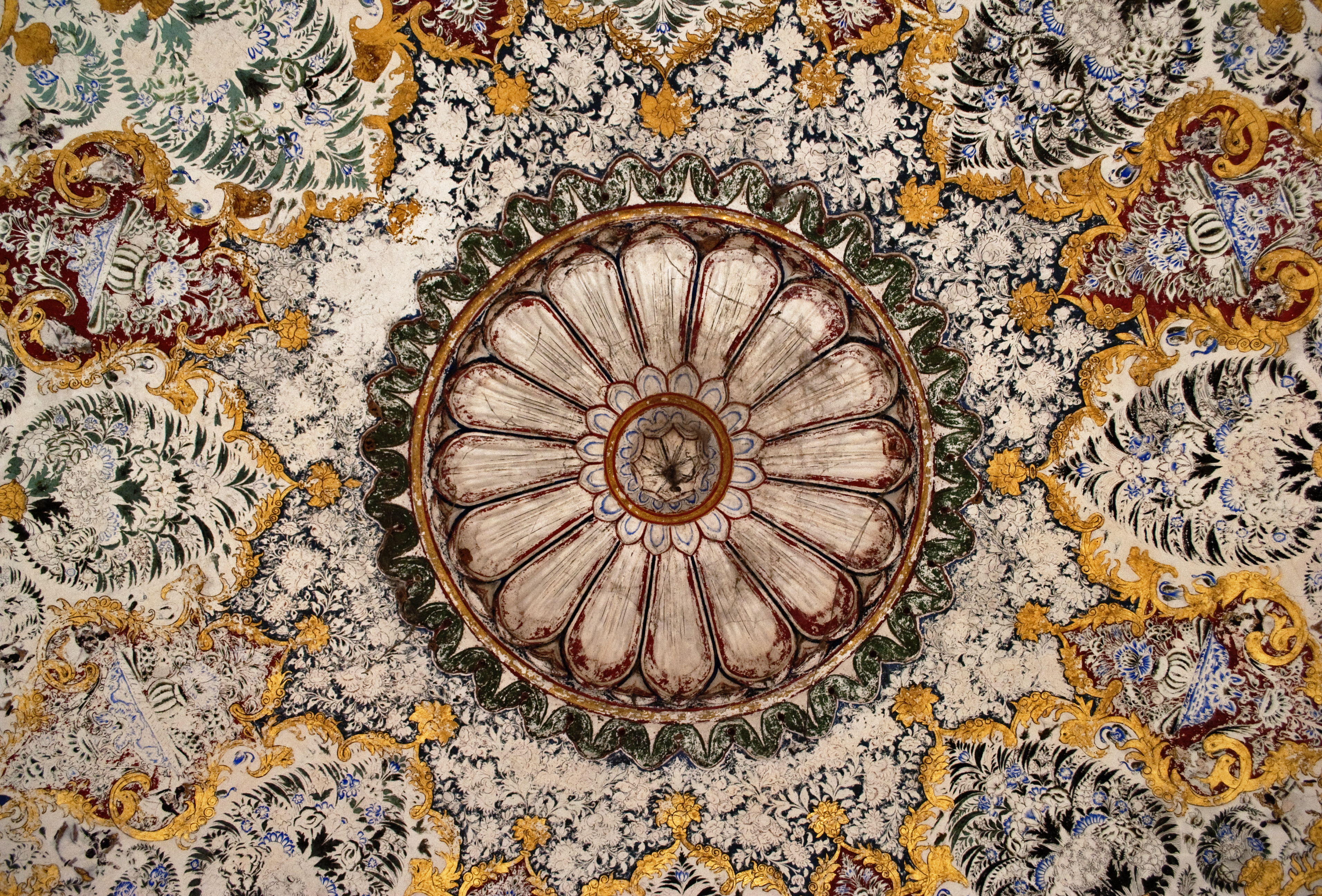 Meenakari (Jaipur Enamel Work)